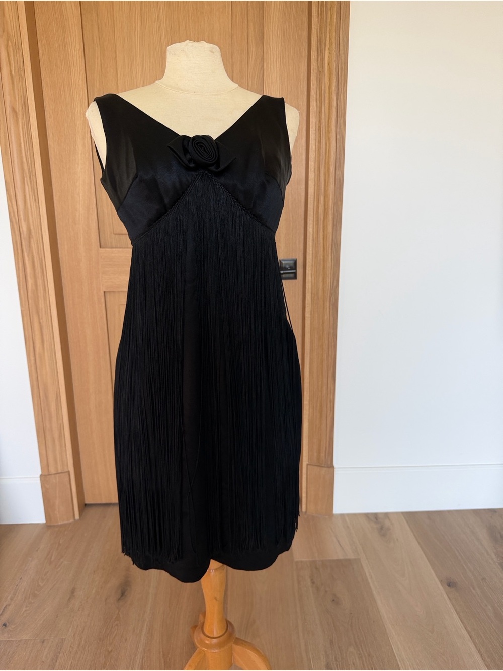 Vintage Arpeja Black Sleeveless Fringe Cocktail Dress - Classic Evening Style